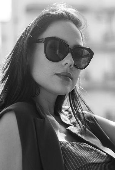 lunettes de soleil Michael Kors Manduel-lunettes nimes-opticien Nimes-lunettes pour enfants Nimes-lunettes de vue Nimes-optometrie Gard-lentilles de contact Nimes-lunettes pour bebes Gard-opticien pour enfants Gard