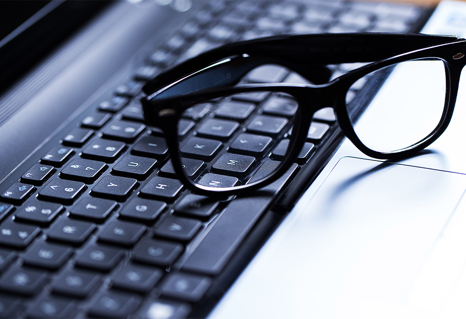 Protégé : Est-ce normal que mes lunettes pour lire fonctionnent bien pour l’ordinateur ?